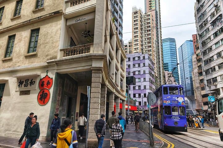 Hong Kong|Ding Ding Tram Ride with Cultural Landmarks Tour