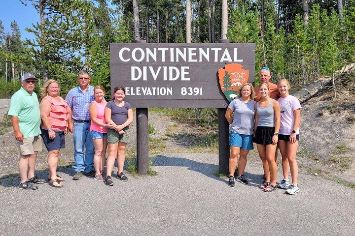 Guided Yellowstone Tour from Big Sky and West Yellowstone