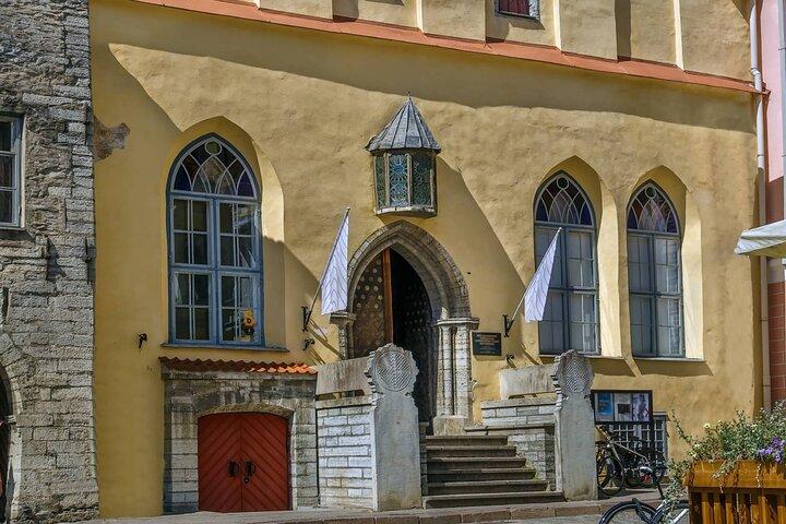 Tallinn Jewish History Landmarks Private Guided Walking Tour