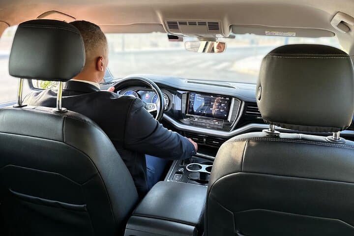 Casablanca Mohamed V Airport to Hotels Private Arrival transfer