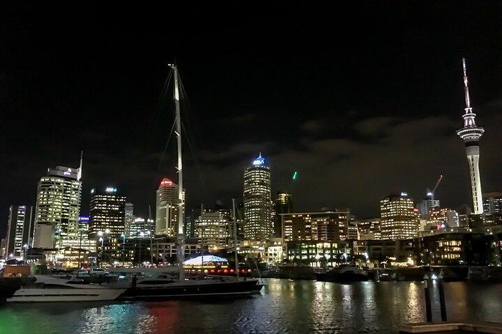 Auckland Night Views from Mount Eden to the Night Market