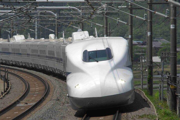 Tokyo to Osaka Bullet Train Trip with Metro 1 Day Pass