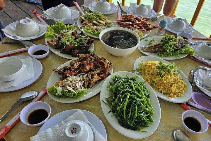 Nha Trang Island Snorkeling BBQ Party and Floating Bar