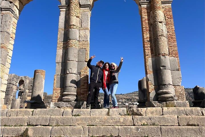 From Casablanca: 6-Day Tour To Marrakech Via Chefchaouen & Desert