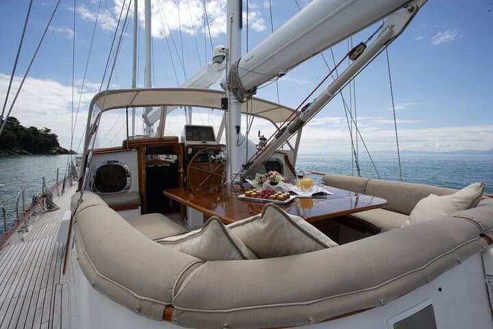 Yonder Star Sailing Yacht