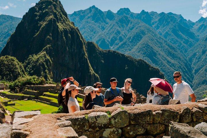Aguas Calientes Machu Picchu Official Ticket Bus and Guide