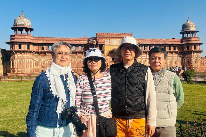 Taj Mahal and Agra Fort Skip the Line Private Tour