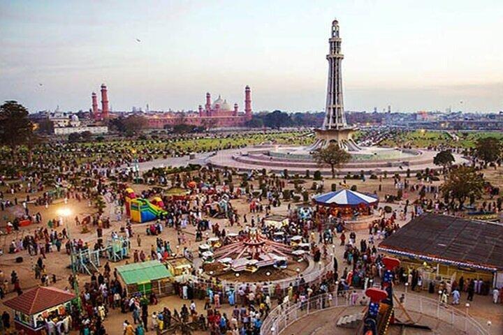 Lahore Private 5 Days 5 Nights Enchanted West Punjab Tour
