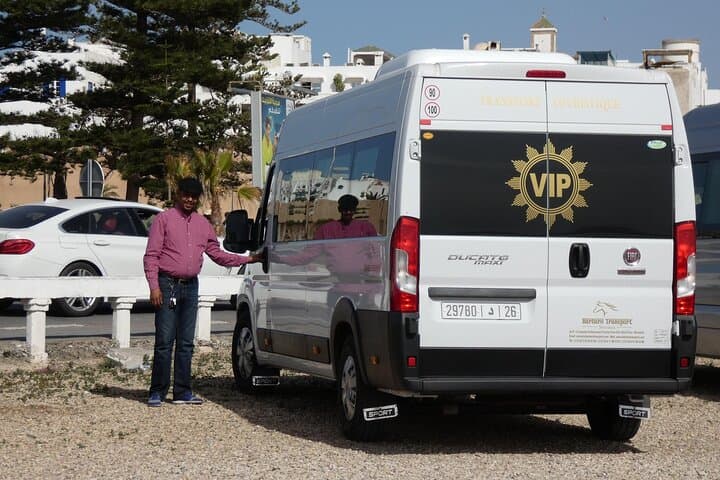 Private Transfer from Marrakech Menara Airport to Marrakech City
