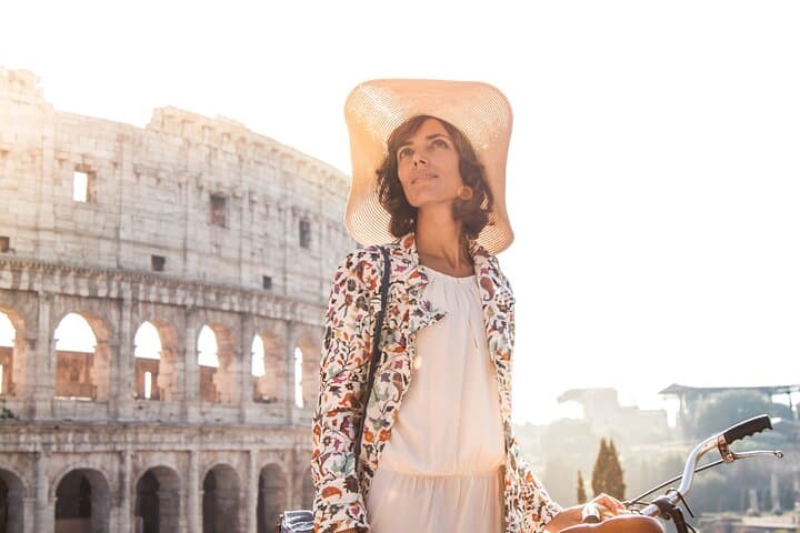 Rome: Private Photo Shoot at The Colosseum