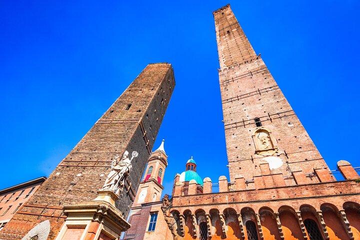 Bologna : Small Group Guided Tour