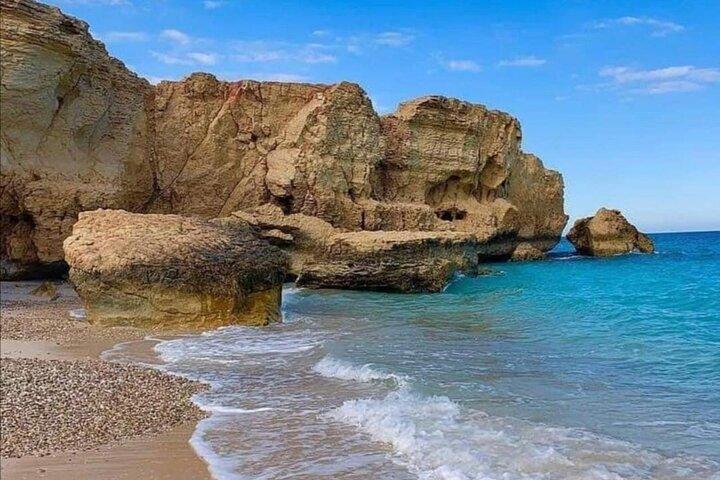 Private Luxury Airport Transfer From Or To Salalah Airport