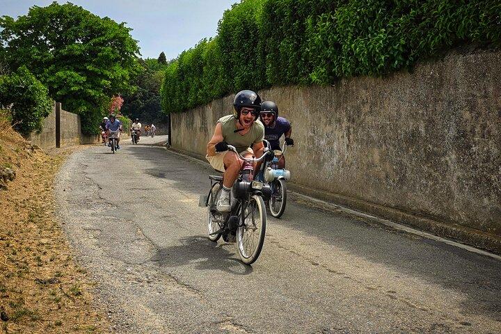 Vintage Solex EN ride in Carcassonne