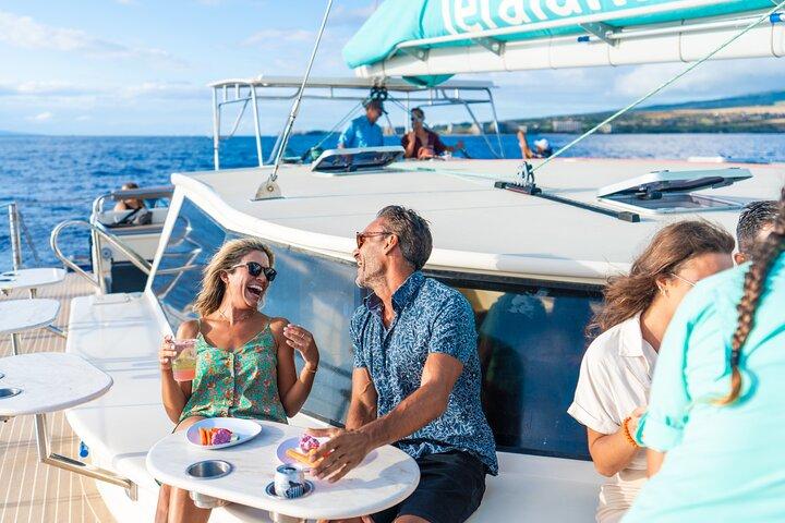 Maui: Ka'anapali Luxury Sunset Cocktail Sail with Open Bar
