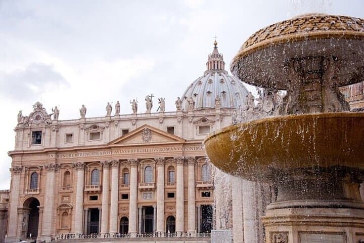 Vatican City: St. Peter's Basilica and Papal Tombs Guided Tour