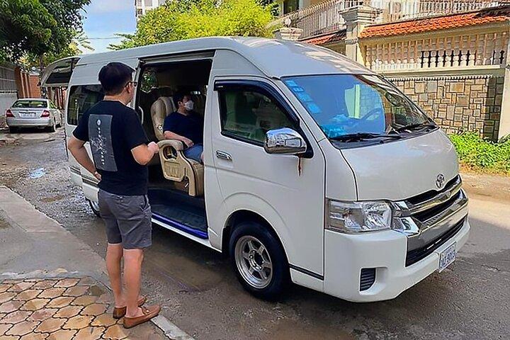Siem Reap to Phnom Penh by Private Van or Minibus