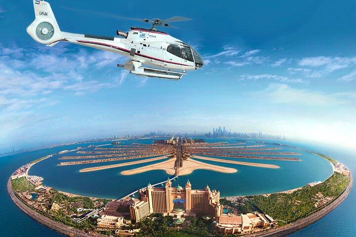 Dubai Helicopter Tour and Lost World Aquarium
