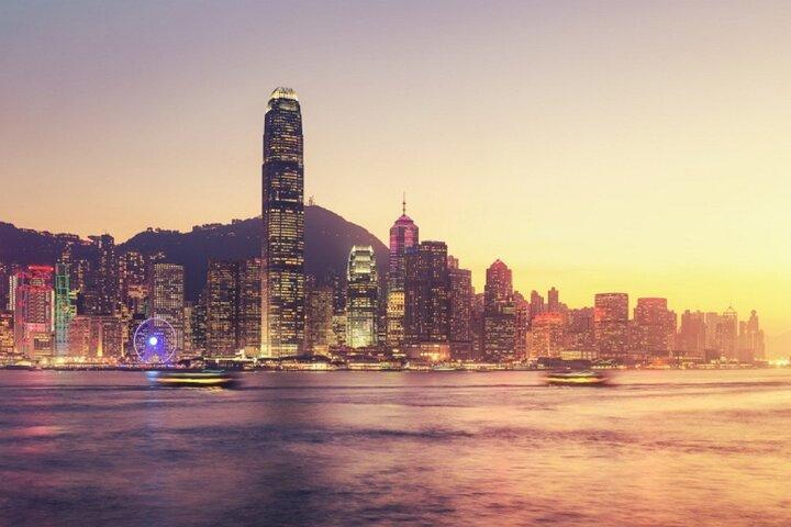 HK: Sunset Victoria Harbour Cruise Dim Sum Tasting Night Tour