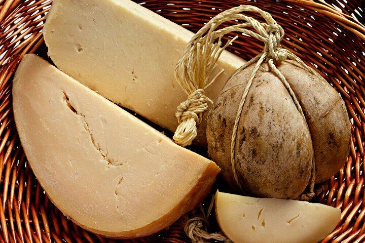 Sorrento Private Food Tour: Cheese, Gnocchi & Limoncello