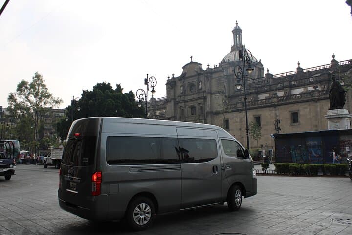 Personalized and Private Van Tour in Mexico City