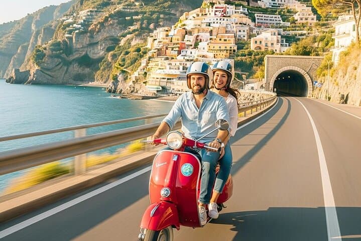 Private Tour: Amalfi Coast by Vintage Vespa from Naples