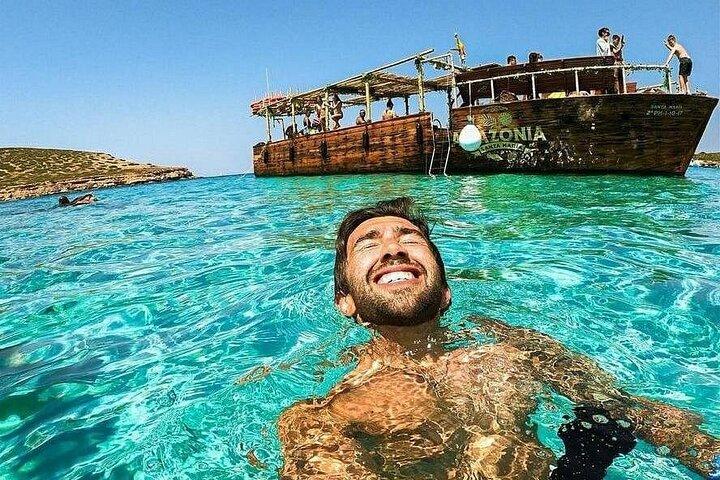 Sea Caves & Coves Snorkeling Paddle Boarding Boat Tour