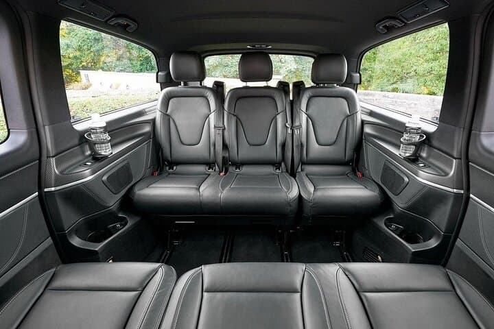 Private Transfer from Amsterdam to Brussels 2h stop Antwerp