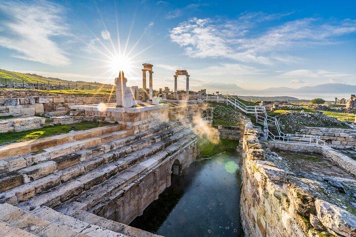 Pamukkale Thermal Pools & Hierapolis – Private Tour from Antalya