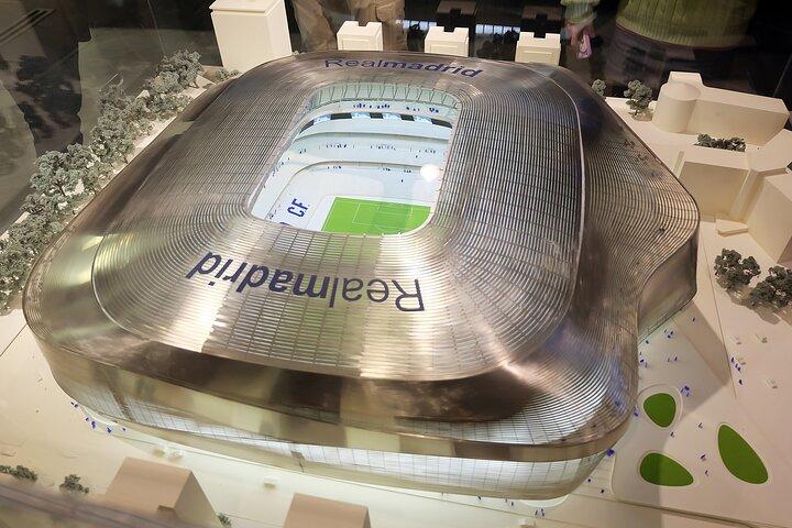 Bernabéu Stadium Small Group Guided Tour with Museum Entry
