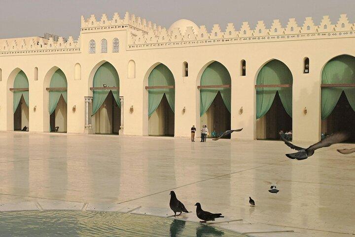 Private Islamic Cairo Mosques and Museum Tour
