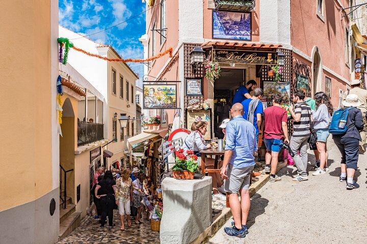 Sintra Mystical: Pena Palace & Quinta da Regaleira with tickets