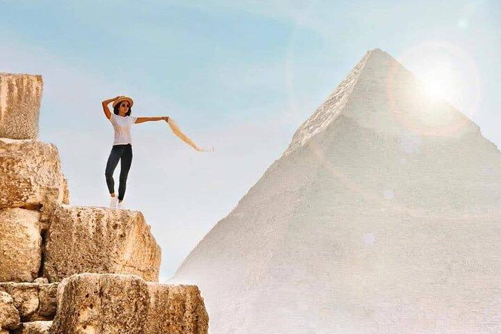 Cairo Day Tour from Sharm El Sheikh by Bus – Pyramids & Museum