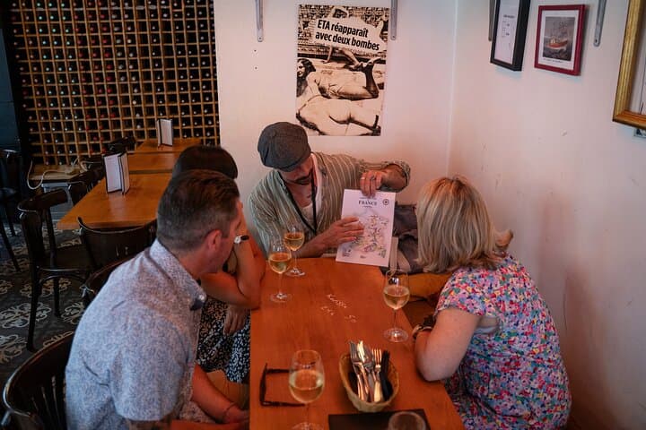 Paris: The ultimate Wine Tour of Montmartre - 7 Guests max
