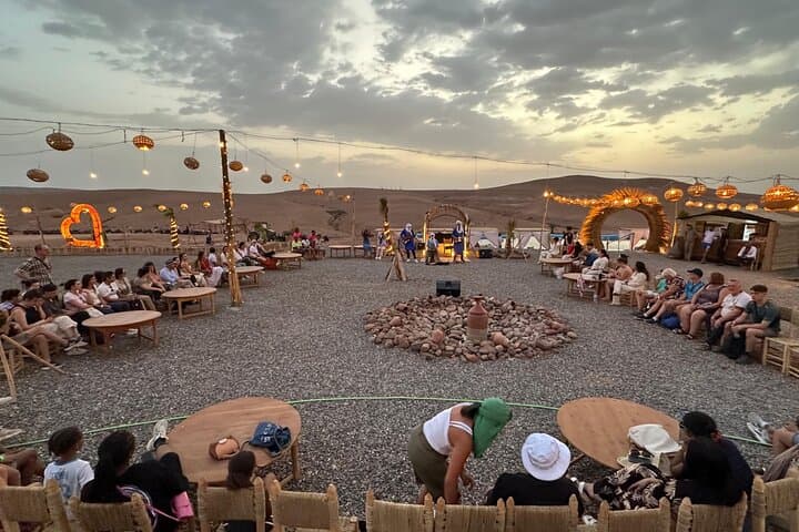 Marrakech: Agafay Desert Quad bike, Camles & Dinner Show