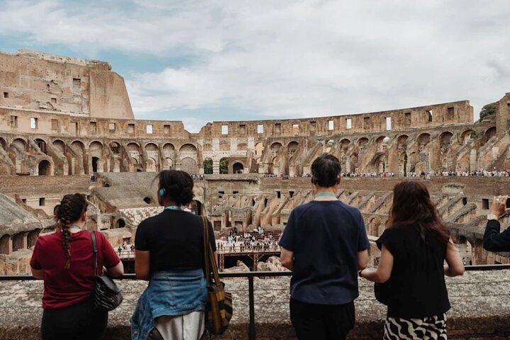 Rome’s Colosseum, Roman Forum & Palatine Hill: VIP Guided Tour