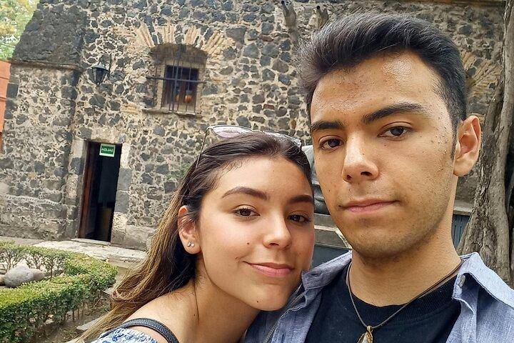 Hidden Gems of Mexico City: Exploration Game and Tour