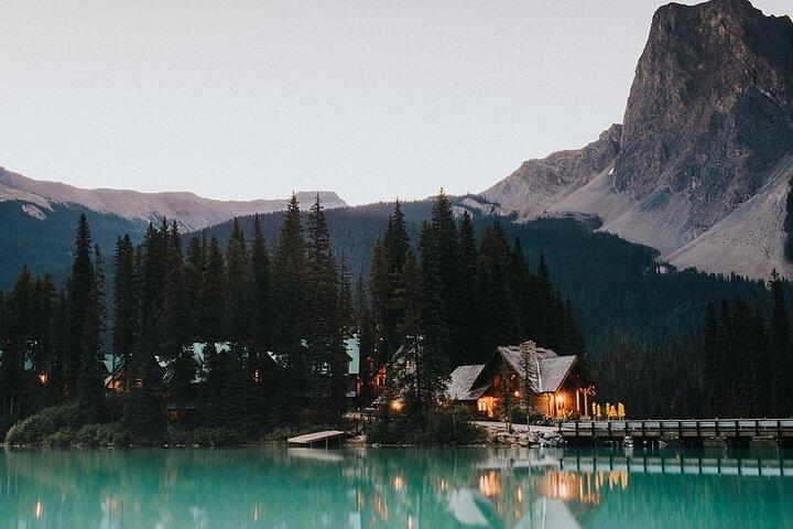 Explore Lake Louise, Emerald Lake, Takakkaw & 3 National Parks