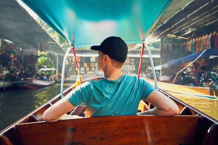 Private Guided Tour to Mae Klong Train Market & Floating Market