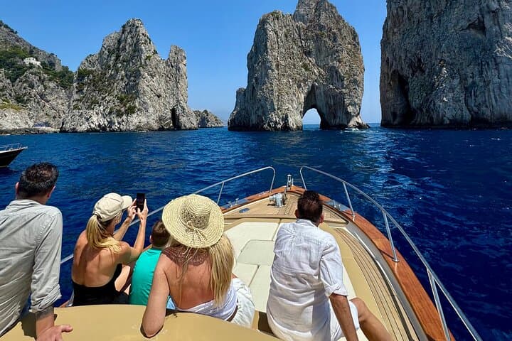 Private Boat Tour from Sorrento to Amalfi Coast