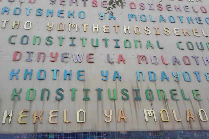 Johannesburg,Soweto & Apartheid museum tour