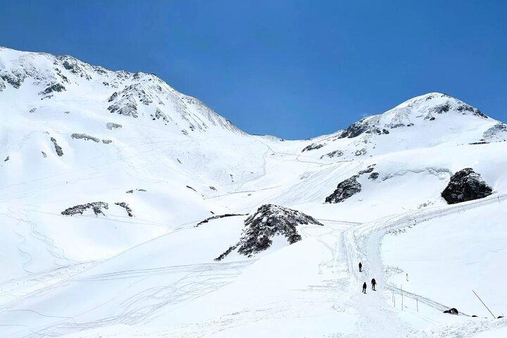 (Spring Only) 1-Day Snow Walls of Tateyama-Kurobe Alpine Route Tour