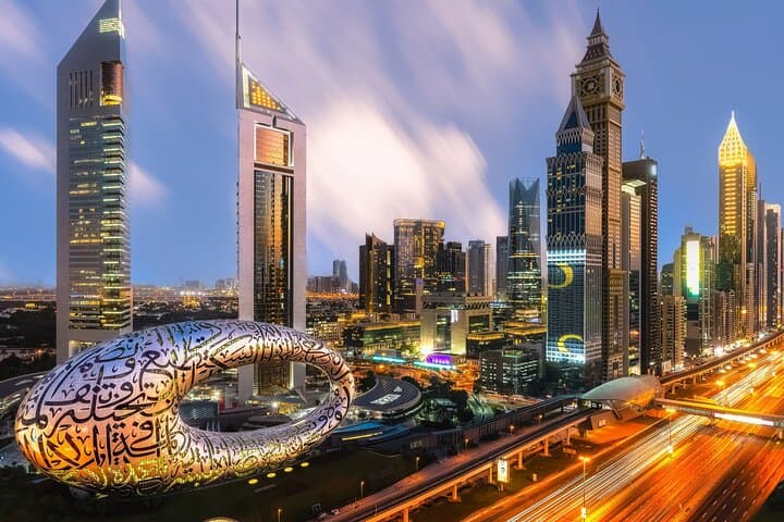 Dubai Top 15 Must-See Attractions with Burj Khalifa and Souks
