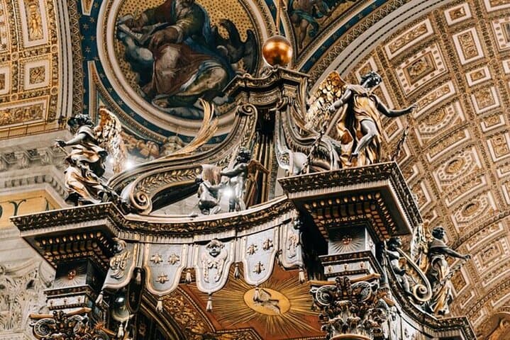 St. Peter’s Basilica Premium Hosted Entry &Audio Guide Experience
