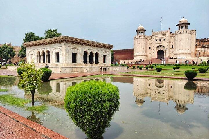 Pakistan Culture Express Guided Tours
