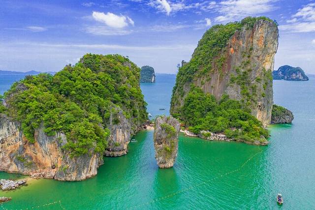 James Bond Island