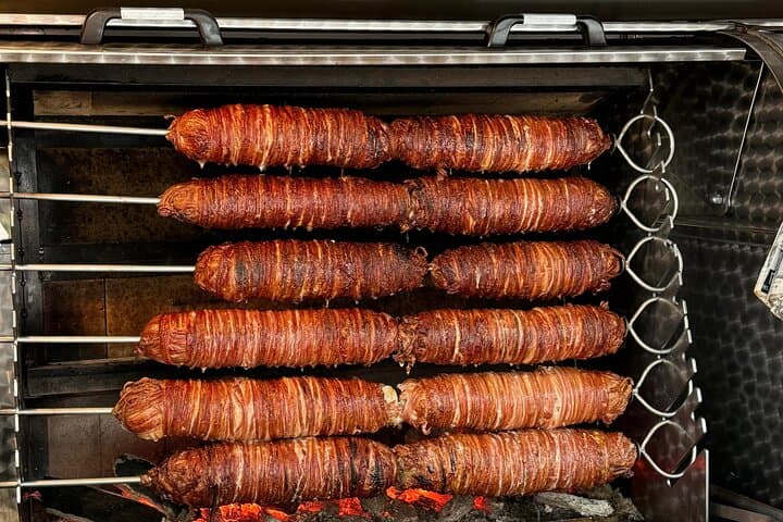 Istanbul: Guided Food Tour with Ferry Ride