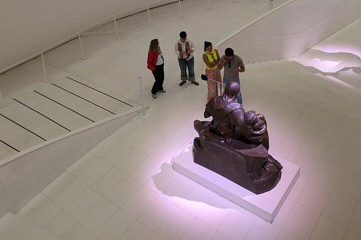 EXCLUSIVE TOUR Soumaya Museum Art and Treasures - small groups