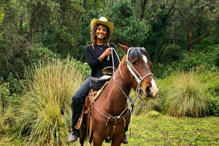 Horseback Riding in the Forest and Breakfast in Cabin