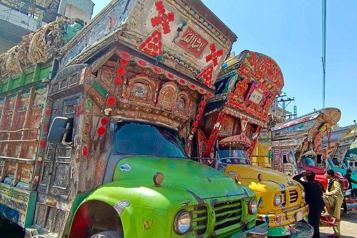 Rawalpindi guided private city tour, Old City Charm