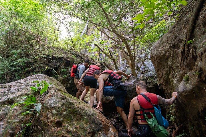 La Leona Waterfall Adventure – Hike, Swim & Explore